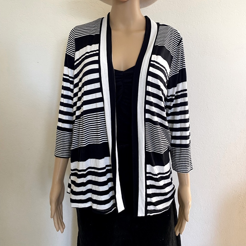 STRAZZI Striped Black And White  Cardigan Size M